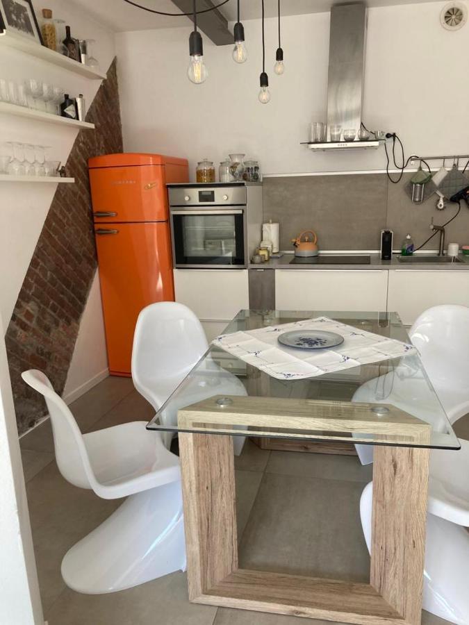 Loft Teatro Politeama - Intero Appartamento In Centro Storico Con Vista Cremona Dış mekan fotoğraf